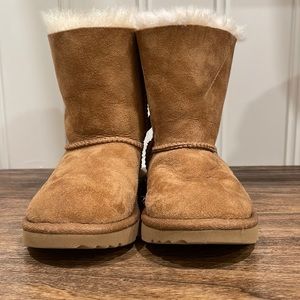 Child UGG boots size 11